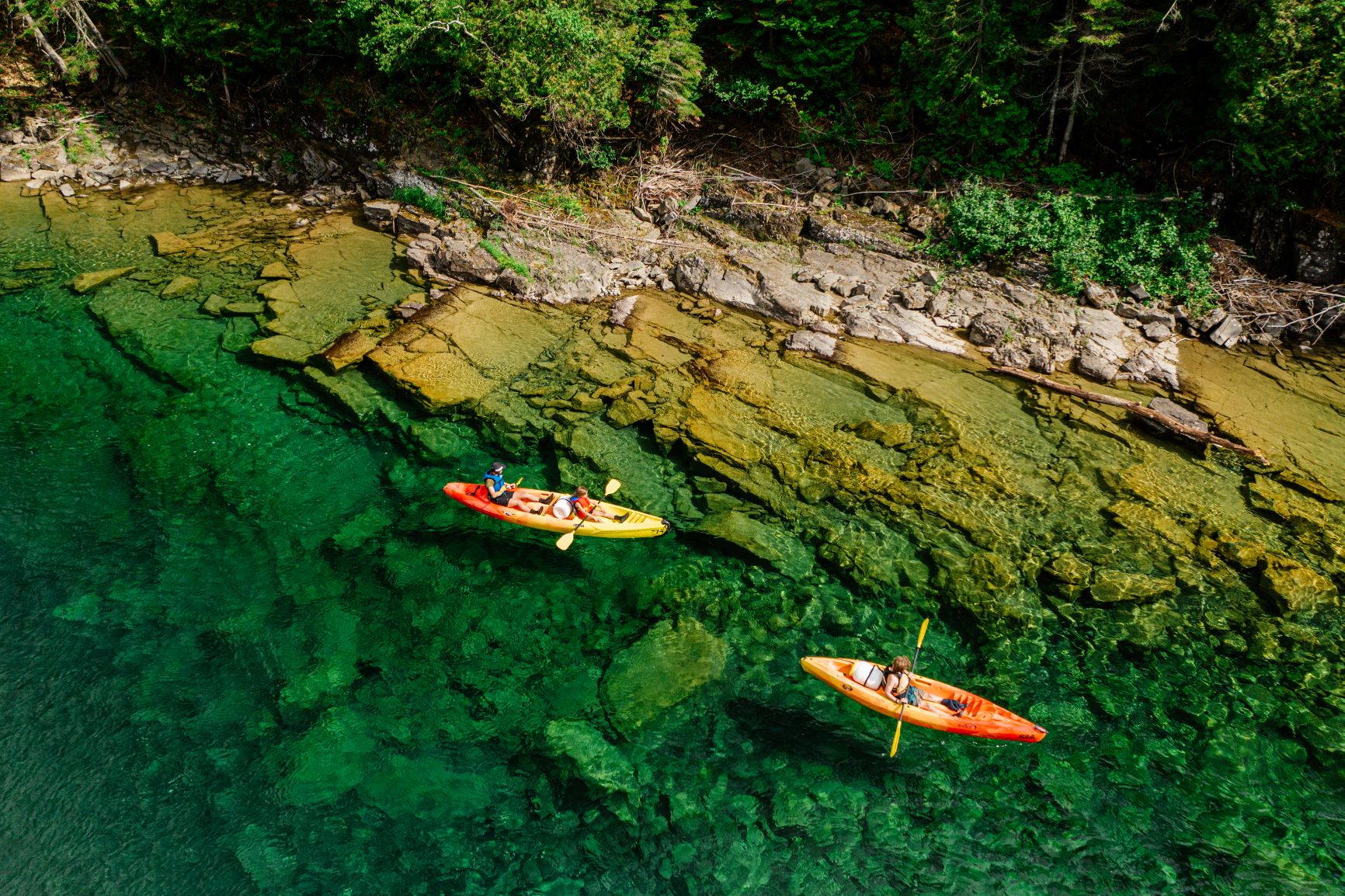 Kayak sur la rivière